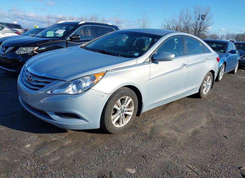 Photo 2 of 2012 Hyundai Sonata GLS (VIN 5NPEB4AC6CH470394)