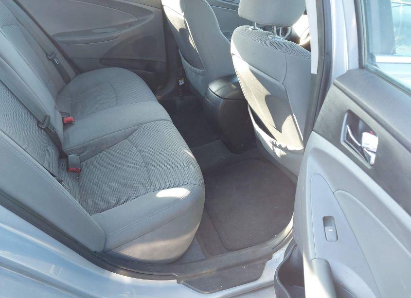 Photo 8 of 2012 Hyundai Sonata GLS (VIN 5NPEB4AC6CH470394)