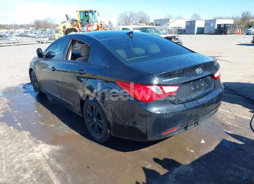 Photo 3 of 2012 Hyundai Sonata GLS (VIN 5NPEB4AC6CH477457)