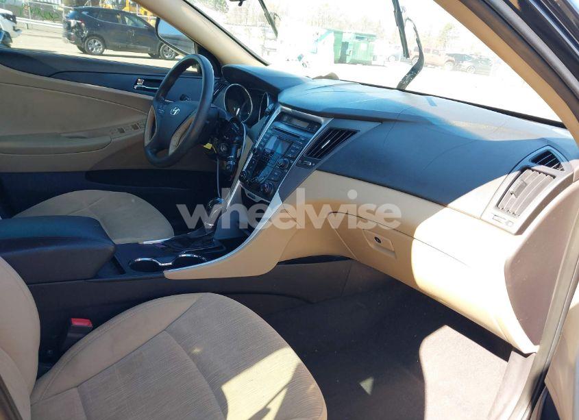 Photo 5 of 2012 Hyundai Sonata GLS (VIN 5NPEB4AC6CH477457)