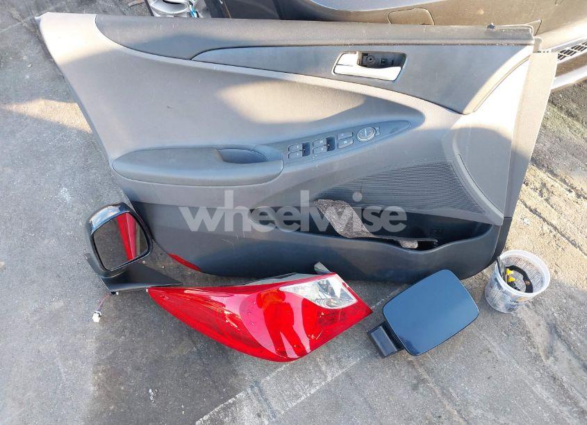 Photo 12 of 2012 Hyundai Sonata GLS (VIN 5NPEB4AC6CH499295)