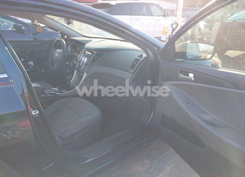 Photo 5 of 2012 Hyundai Sonata GLS (VIN 5NPEB4AC6CH499295)