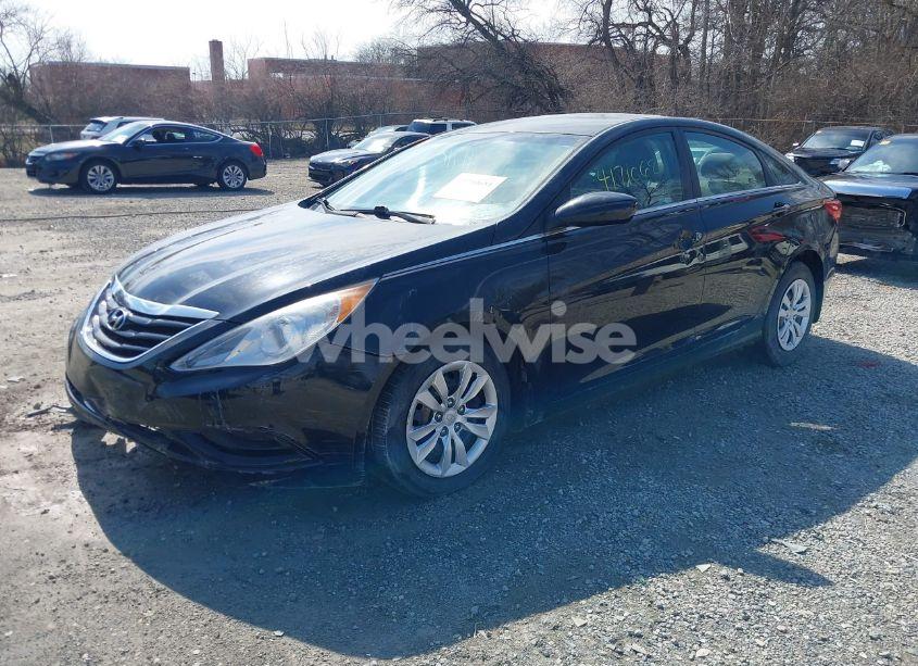 Photo 2 of 2013 Hyundai Sonata GLS (VIN 5NPEB4AC6DH513102)