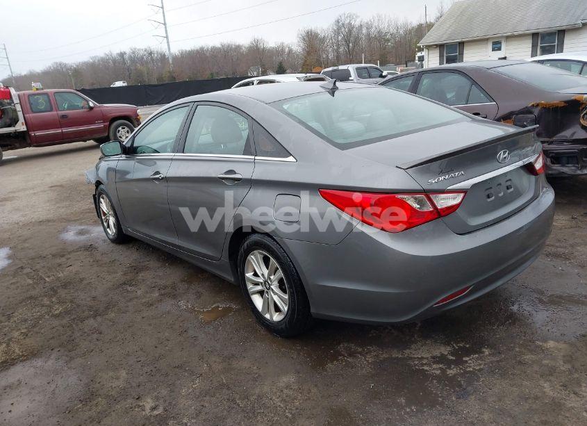 Photo 3 of 2013 Hyundai Sonata GLS (VIN 5NPEB4AC6DH526965)