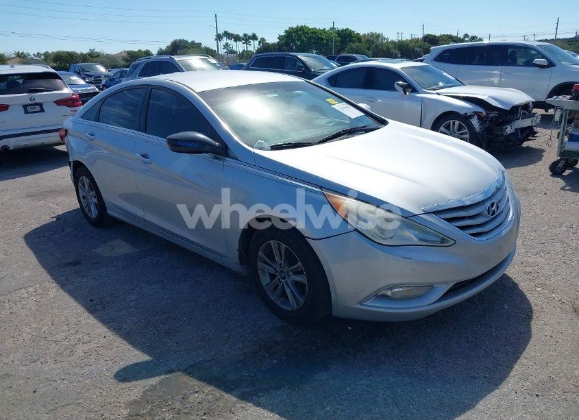 2013 Hyundai Sonata GLS (VIN 5NPEB4AC6DH529011) main photo