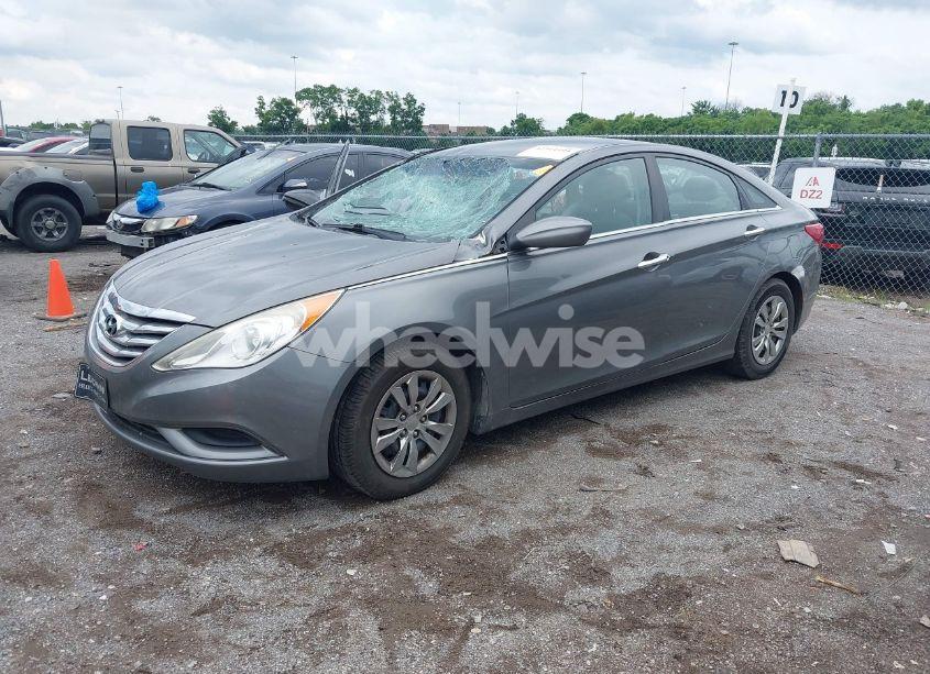 Photo 2 of 2013 Hyundai Sonata GLS (VIN 5NPEB4AC6DH533916)