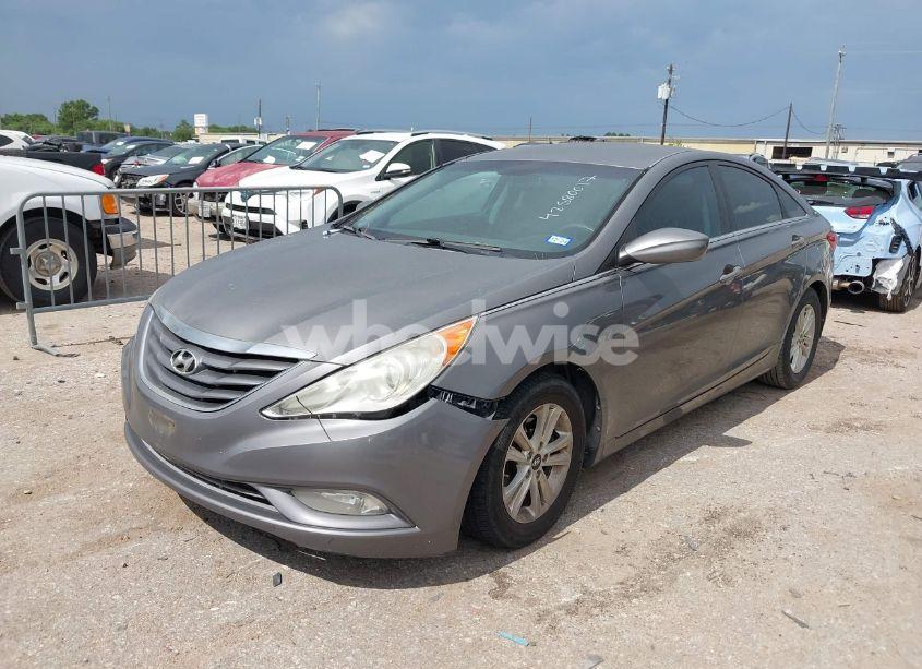 Photo 2 of 2013 Hyundai Sonata GLS (VIN 5NPEB4AC6DH545225)
