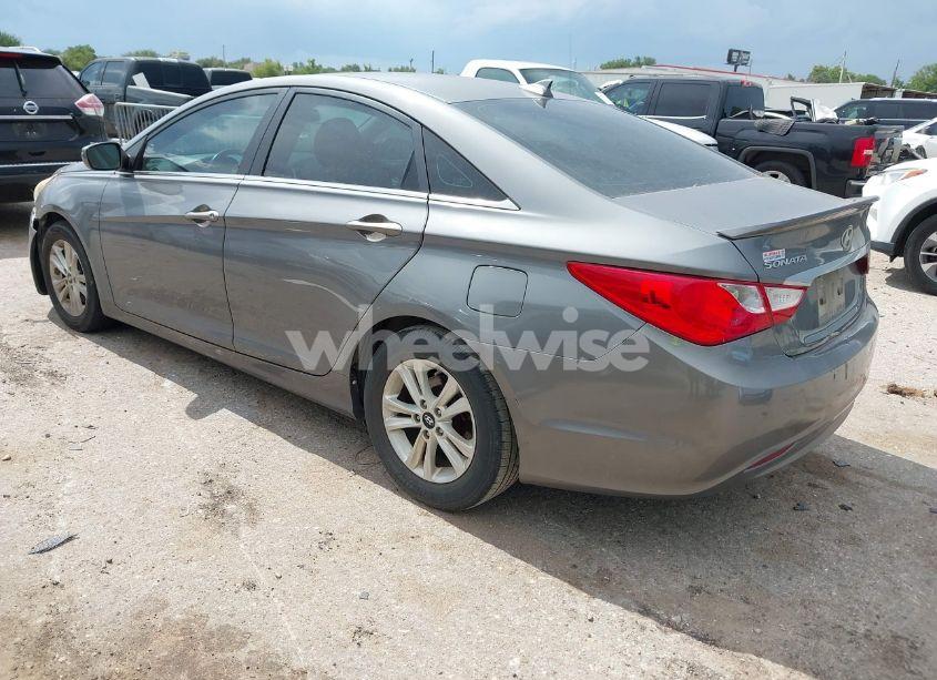 Photo 3 of 2013 Hyundai Sonata GLS (VIN 5NPEB4AC6DH545225)