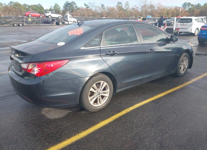 Photo 4 of 2013 Hyundai Sonata GLS (VIN 5NPEB4AC6DH563742)