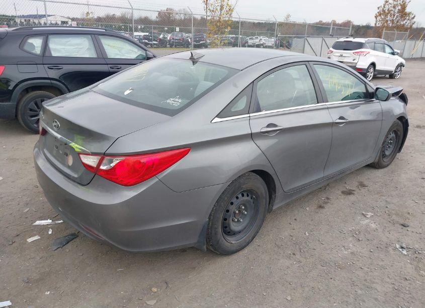 Photo 4 of 2013 Hyundai Sonata GLS (VIN 5NPEB4AC6DH568309)