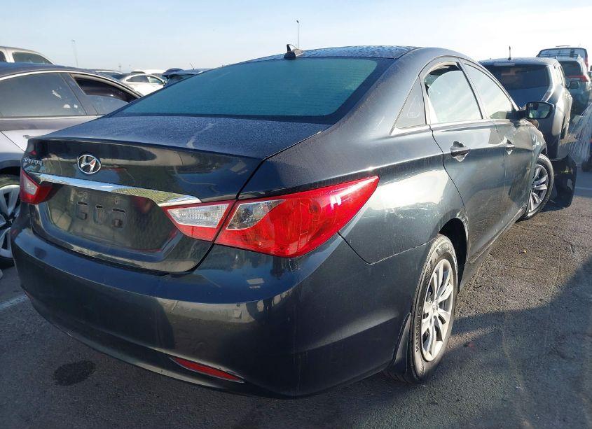 Photo 4 of 2013 Hyundai Sonata GLS (VIN 5NPEB4AC6DH586535)