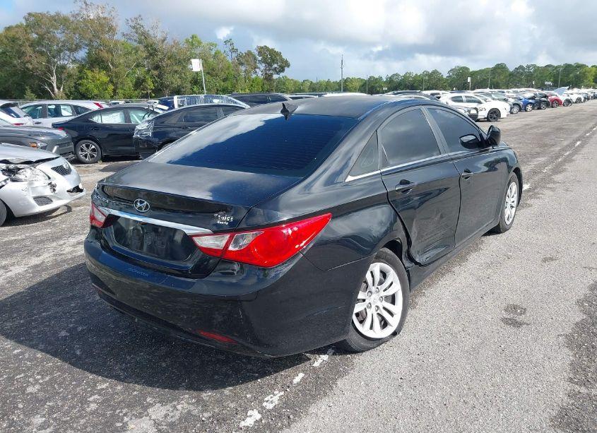 Photo 4 of 2013 Hyundai Sonata GLS (VIN 5NPEB4AC6DH601549)