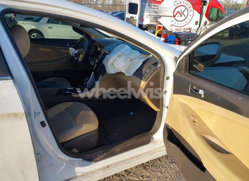 Photo 5 of 2013 Hyundai Sonata GLS (VIN 5NPEB4AC6DH602717)