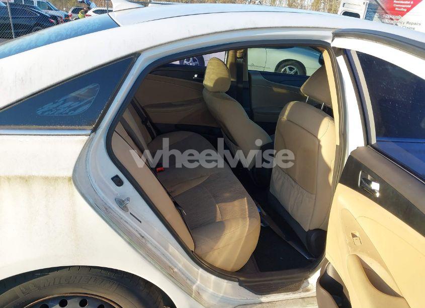 Photo 8 of 2013 Hyundai Sonata GLS (VIN 5NPEB4AC6DH602717)