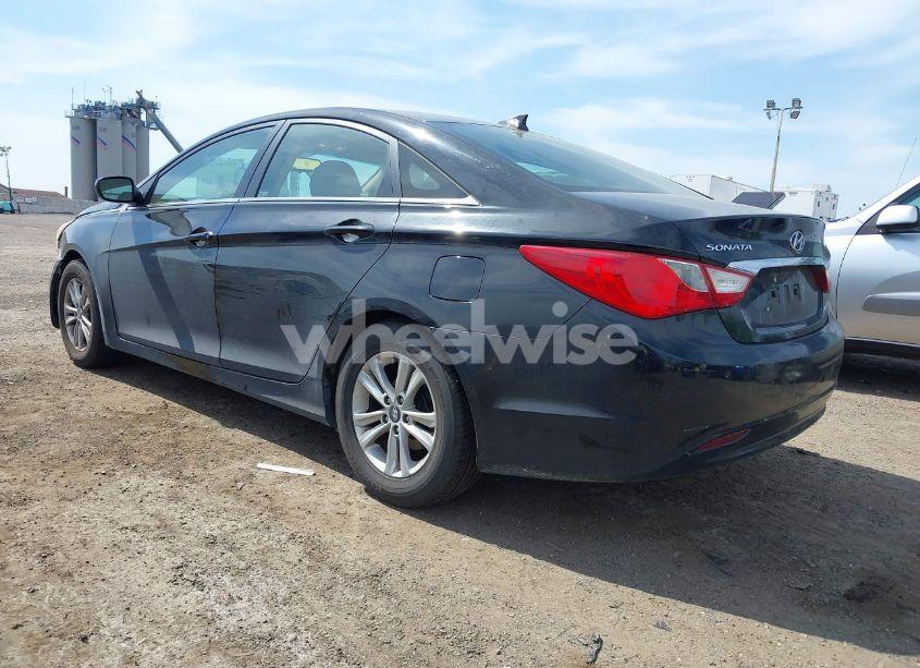 Photo 3 of 2013 Hyundai Sonata GLS (VIN 5NPEB4AC6DH614480)