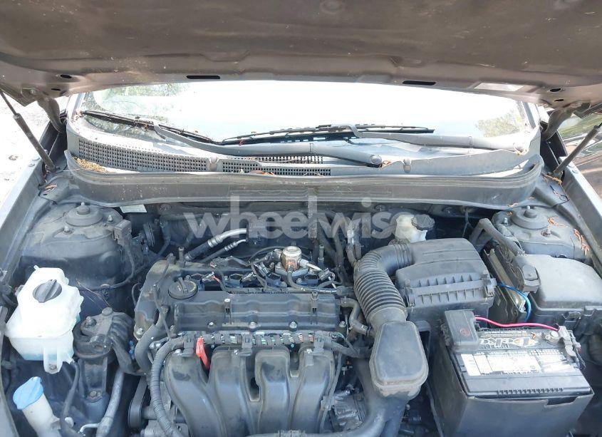 Photo 10 of 2013 Hyundai Sonata GLS (VIN 5NPEB4AC6DH634860)