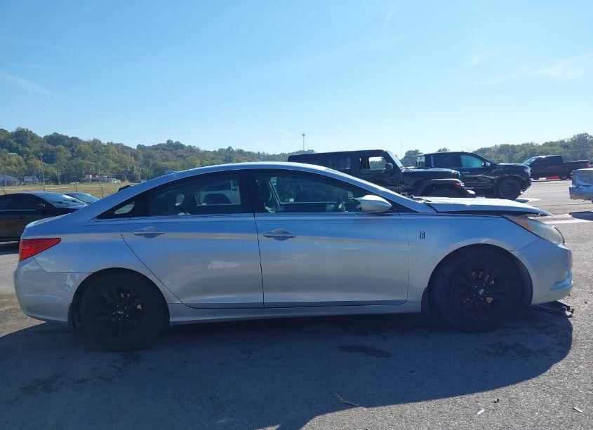 Photo 13 of 2013 Hyundai Sonata GLS (VIN 5NPEB4AC6DH675666)