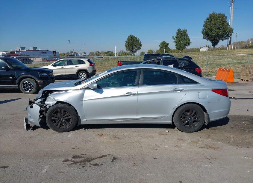 Photo 14 of 2013 Hyundai Sonata GLS (VIN 5NPEB4AC6DH675666)
