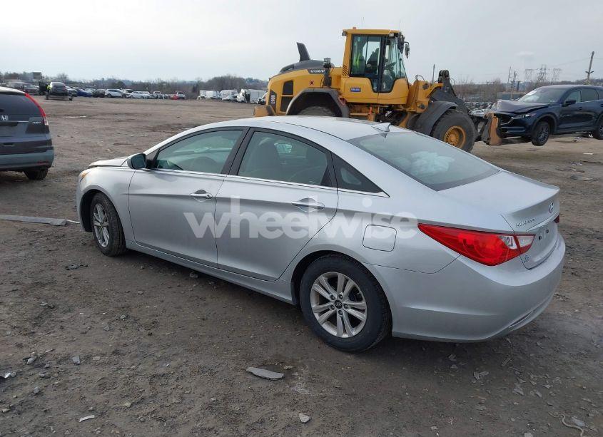 Photo 3 of 2013 Hyundai Sonata GLS (VIN 5NPEB4AC6DH695268)