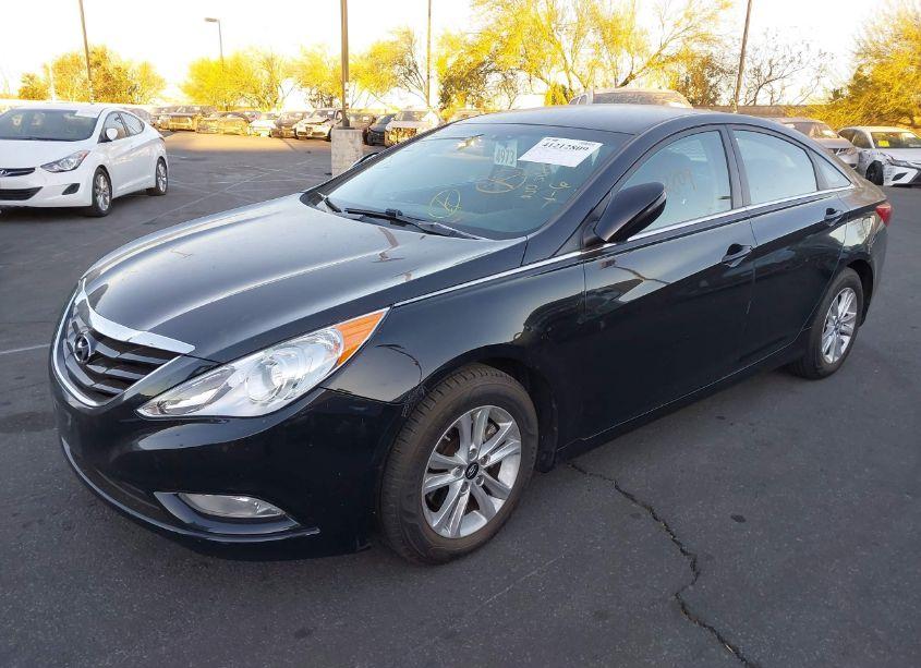Photo 2 of 2013 Hyundai Sonata GLS (VIN 5NPEB4AC6DH728947)