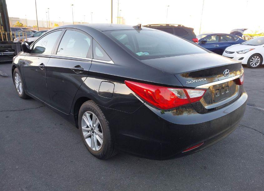 Photo 3 of 2013 Hyundai Sonata GLS (VIN 5NPEB4AC6DH728947)