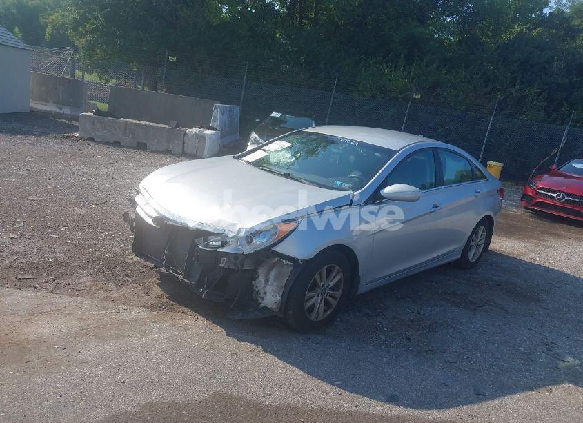 Photo 2 of 2013 Hyundai Sonata GLS (VIN 5NPEB4AC6DH729662)