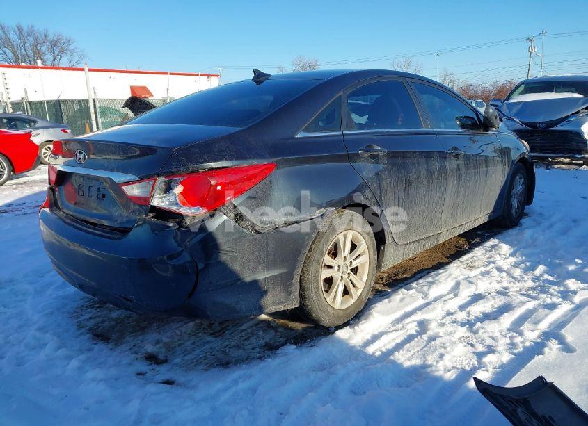 Photo 4 of 2013 Hyundai Sonata GLS (VIN 5NPEB4AC6DH737387)