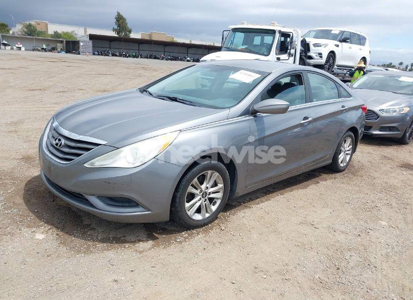 Photo 2 of 2013 Hyundai Sonata GLS (VIN 5NPEB4AC6DH743528)
