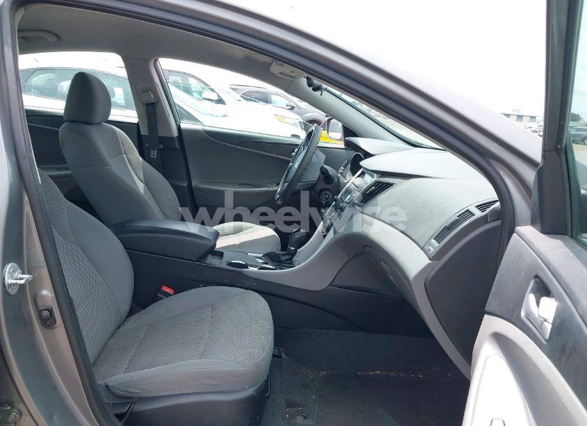 Photo 5 of 2013 Hyundai Sonata GLS (VIN 5NPEB4AC6DH743528)