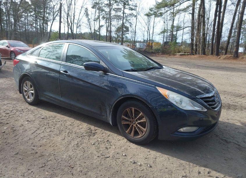 2013 Hyundai Sonata (VIN 5NPEB4AC6DH745067) main photo