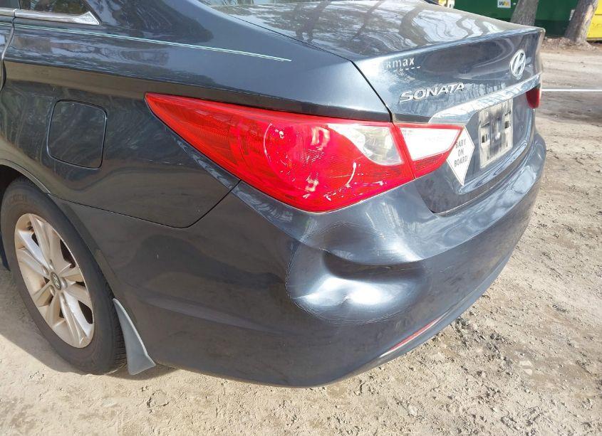 Photo 6 of 2013 Hyundai Sonata (VIN 5NPEB4AC6DH745067)