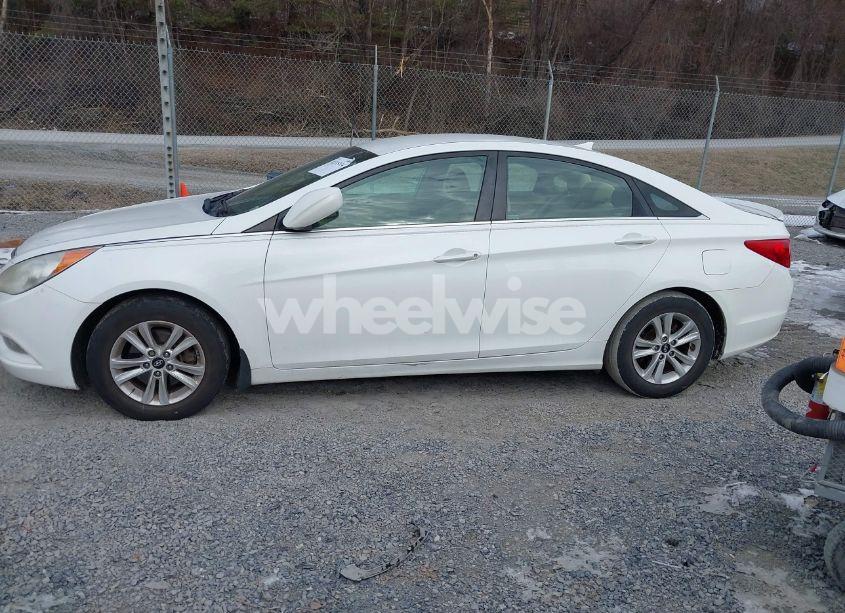 Photo 14 of 2013 Hyundai Sonata GLS (VIN 5NPEB4AC6DH800469)