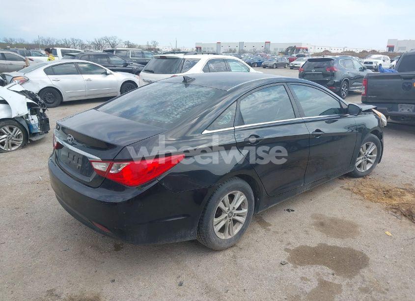 Photo 4 of 2013 Hyundai Sonata GLS (VIN 5NPEB4AC6DH800536)