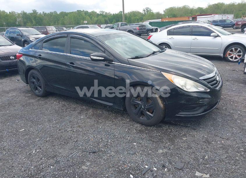 2014 Hyundai Sonata GLS (VIN 5NPEB4AC6EH831156) main photo