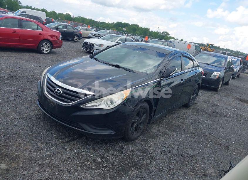 Photo 2 of 2014 Hyundai Sonata GLS (VIN 5NPEB4AC6EH831156)
