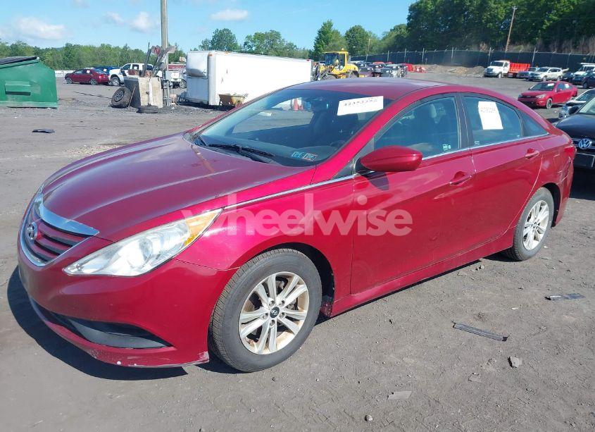Photo 2 of 2014 Hyundai Sonata GLS (VIN 5NPEB4AC6EH837345)