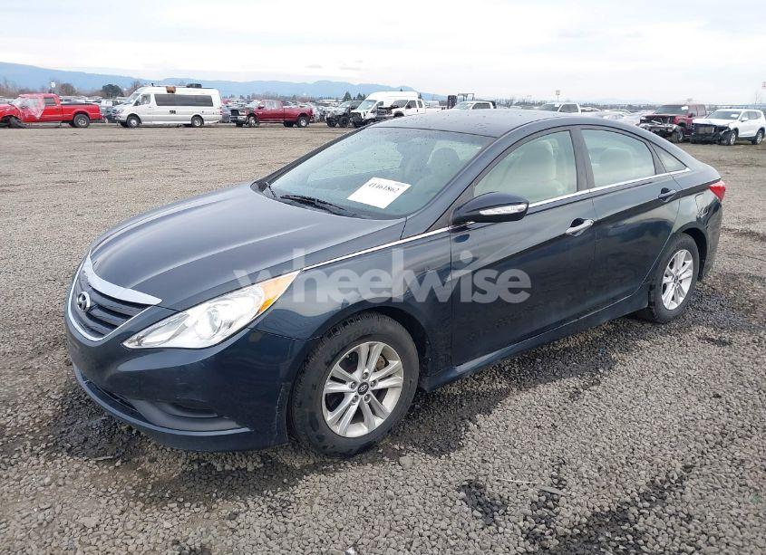 Photo 2 of 2014 Hyundai Sonata GLS (VIN 5NPEB4AC6EH915414)