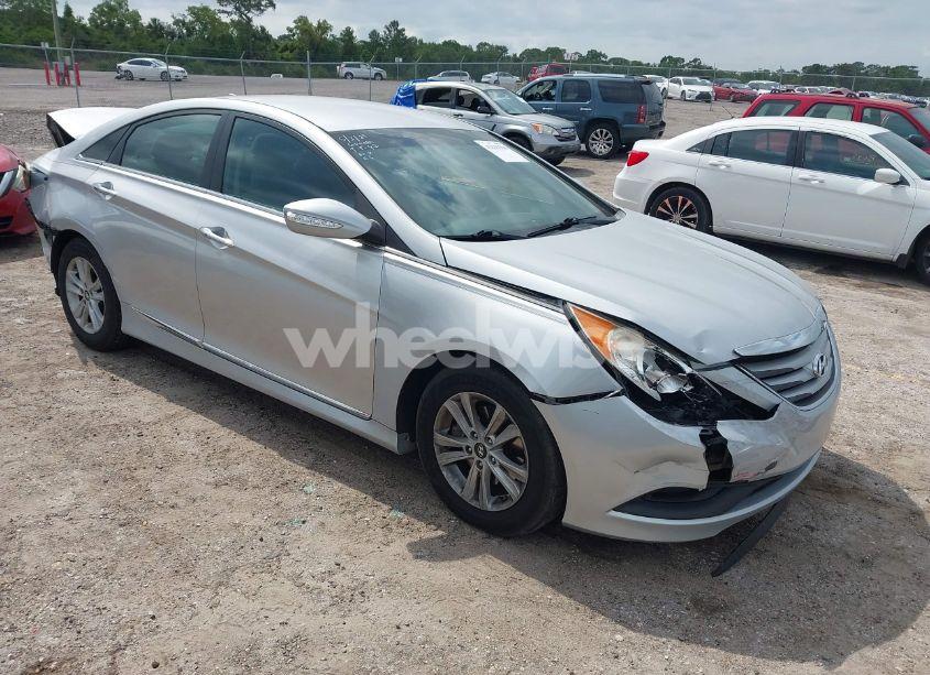 2014 Hyundai Sonata GLS (VIN 5NPEB4AC6EH917650) main photo