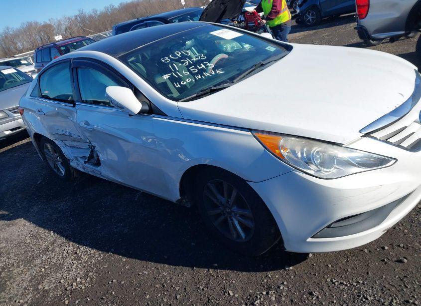 2014 Hyundai Sonata GLS (VIN 5NPEB4AC6EH917860) main photo