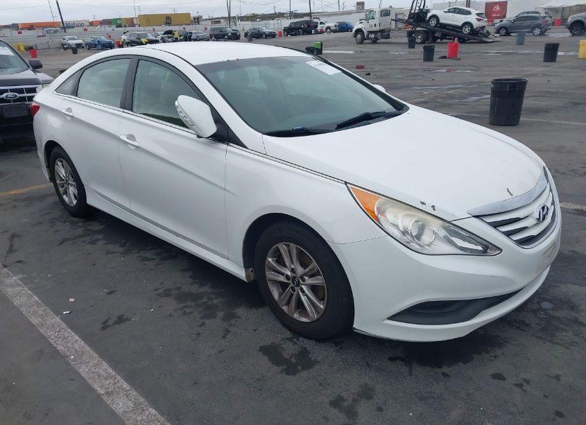 2014 Hyundai Sonata GLS (VIN 5NPEB4AC6EH932908) main photo