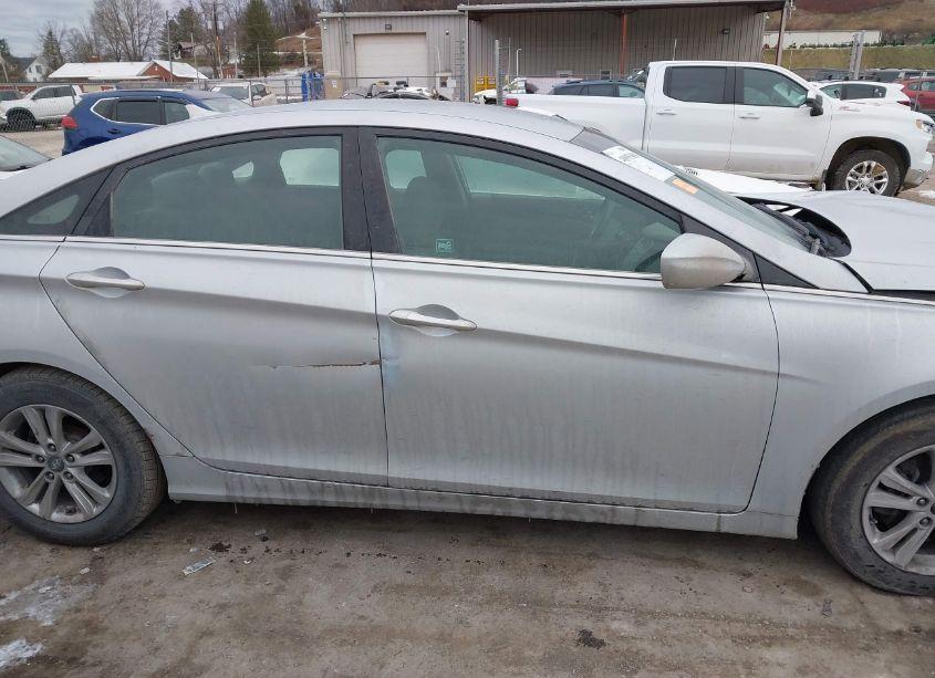 Photo 13 of 2011 Hyundai Sonata GLS (VIN 5NPEB4AC7BH007260)