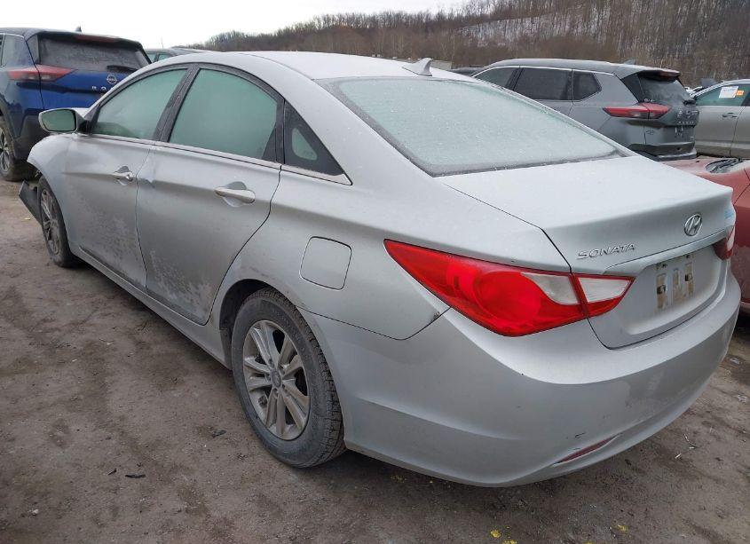 Photo 3 of 2011 Hyundai Sonata GLS (VIN 5NPEB4AC7BH007260)