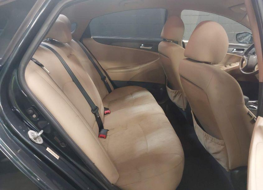 Photo 8 of 2011 Hyundai Sonata GLS (VIN 5NPEB4AC7BH019327)