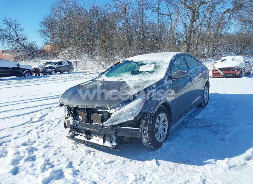 Photo 2 of 2011 Hyundai Sonata GLS (VIN 5NPEB4AC7BH030229)