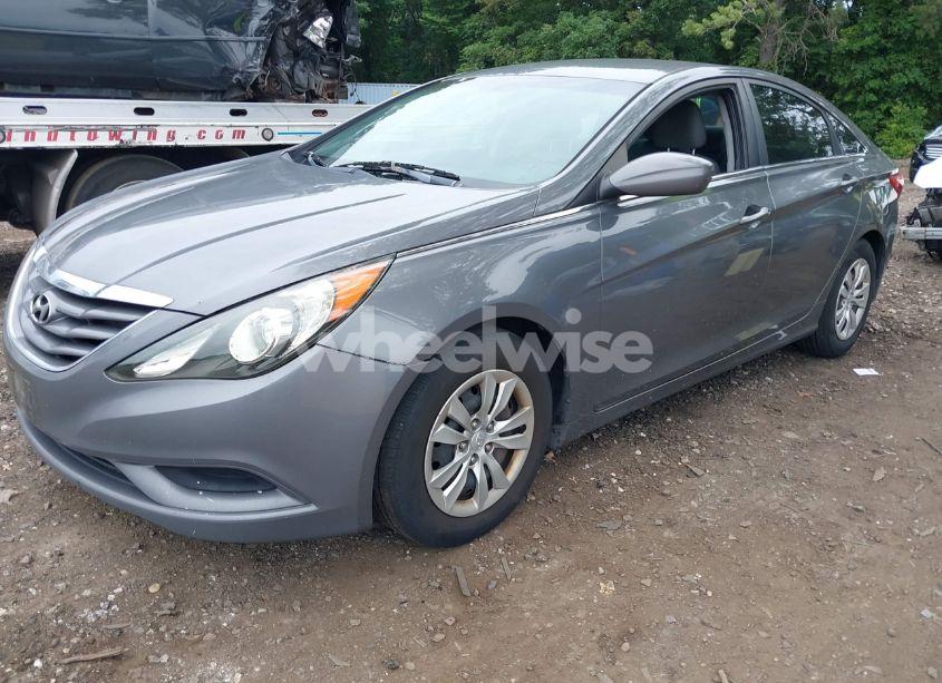 Photo 2 of 2011 Hyundai Sonata GLS (VIN 5NPEB4AC7BH037357)