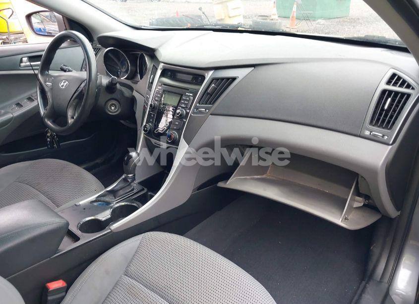 Photo 5 of 2011 Hyundai Sonata GLS (VIN 5NPEB4AC7BH037357)