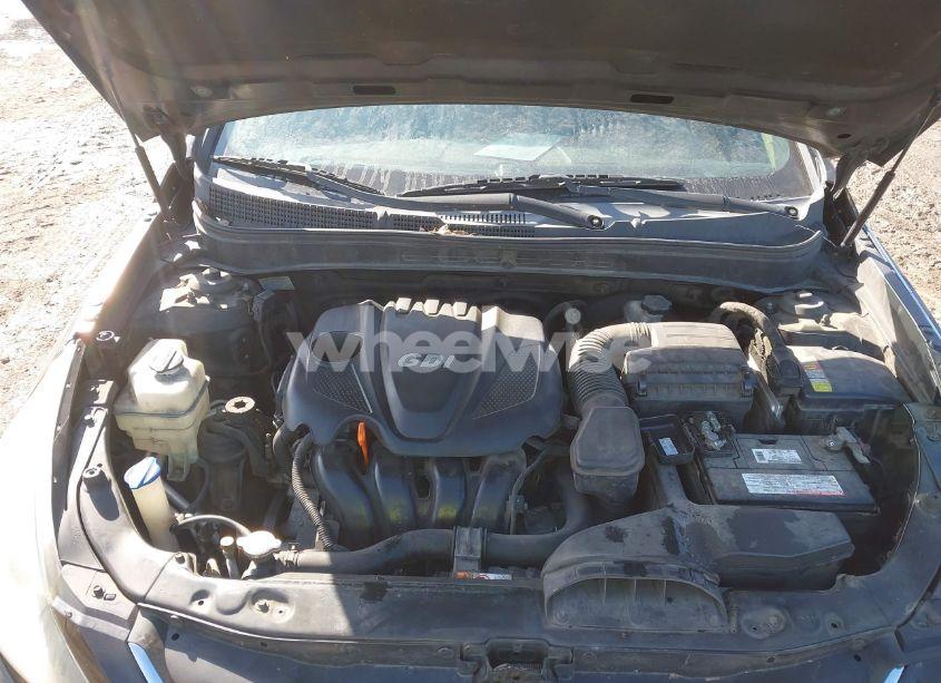 Photo 10 of 2011 Hyundai Sonata GLS (VIN 5NPEB4AC7BH040016)