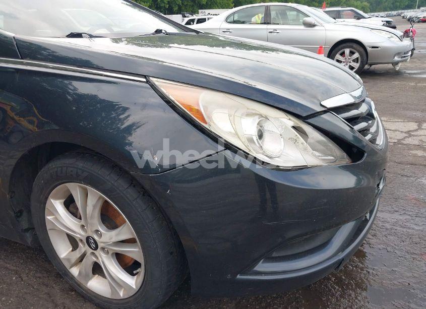 Photo 12 of 2011 Hyundai Sonata GLS (VIN 5NPEB4AC7BH042896)