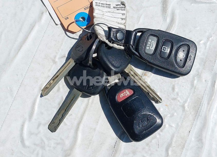 Photo 11 of 2011 Hyundai Sonata GLS (VIN 5NPEB4AC7BH043921)