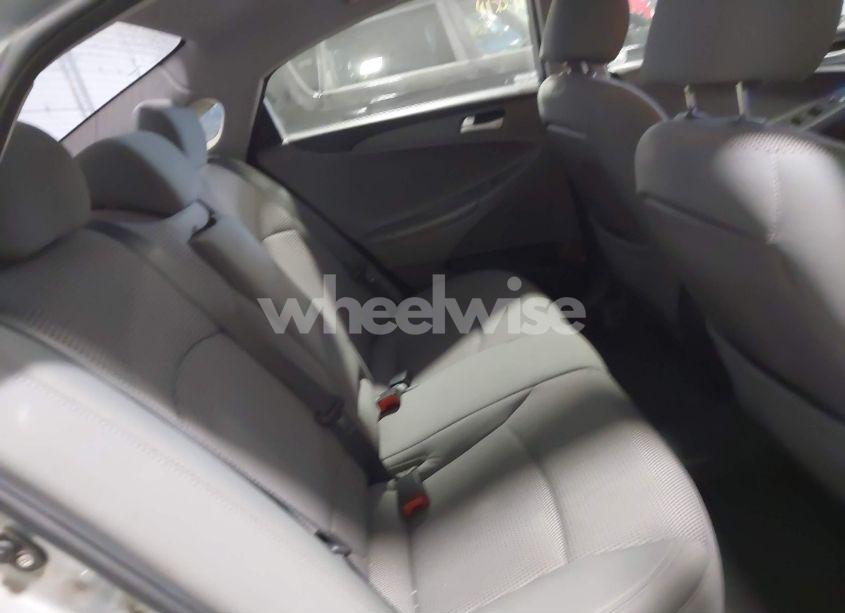 Photo 8 of 2011 Hyundai Sonata GLS (VIN 5NPEB4AC7BH052263)